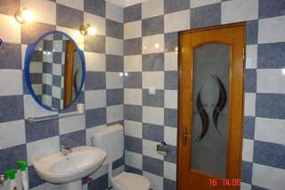 Гостевой дом Vila Creta Мамайя Норд – Нэводари Двухместный номер с 1 кроватью и общей ванной комнатой-20